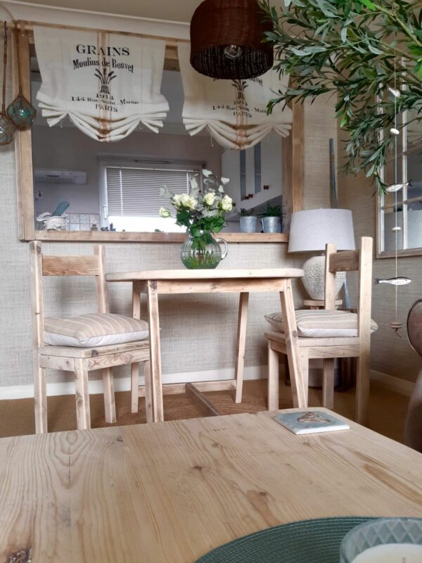 COBBETT- Rustic Round Dining Table- Solid Reclaimed Wood Round Table- For Indoor Or Outdoor Use-Garden Use