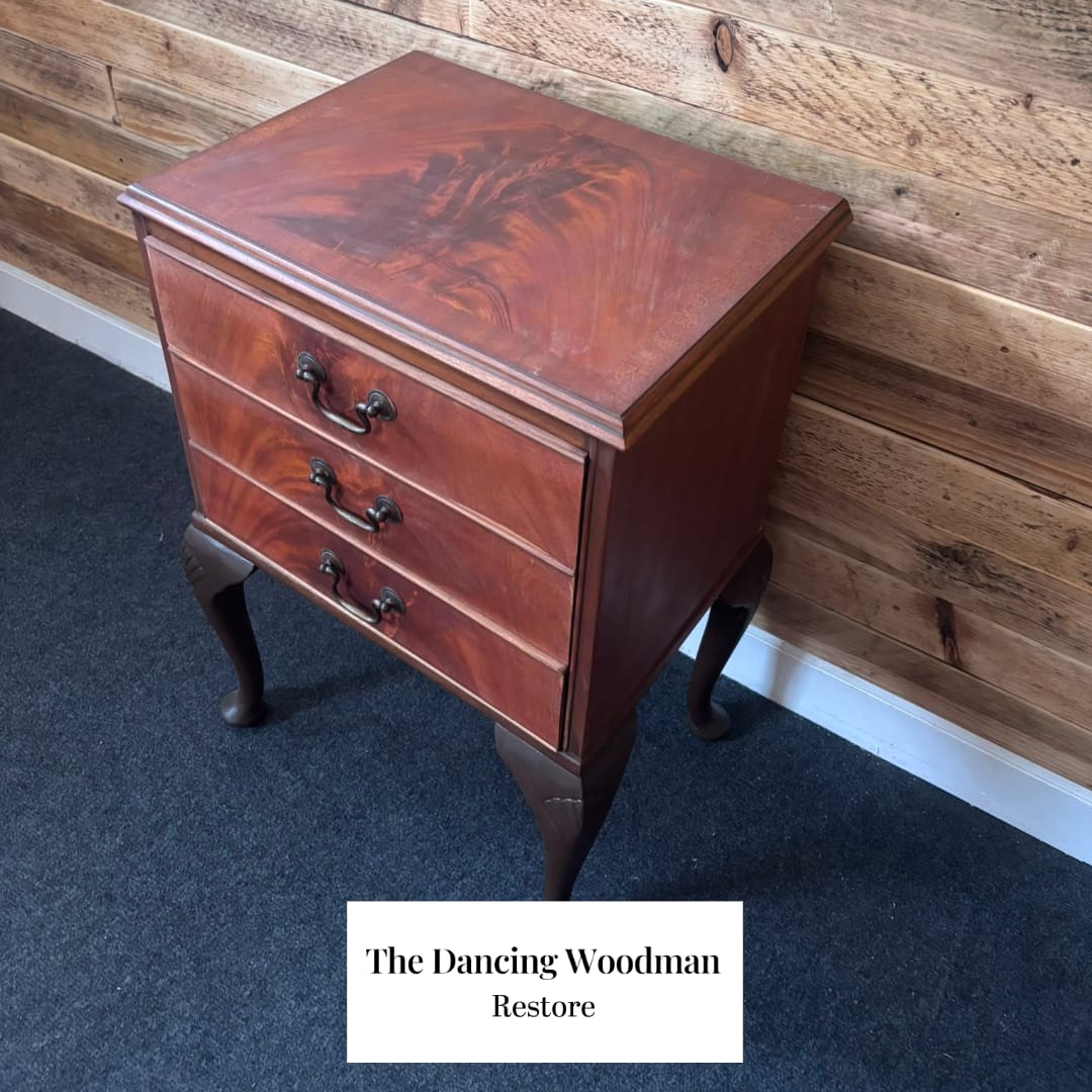 Mahogony Bedside Table