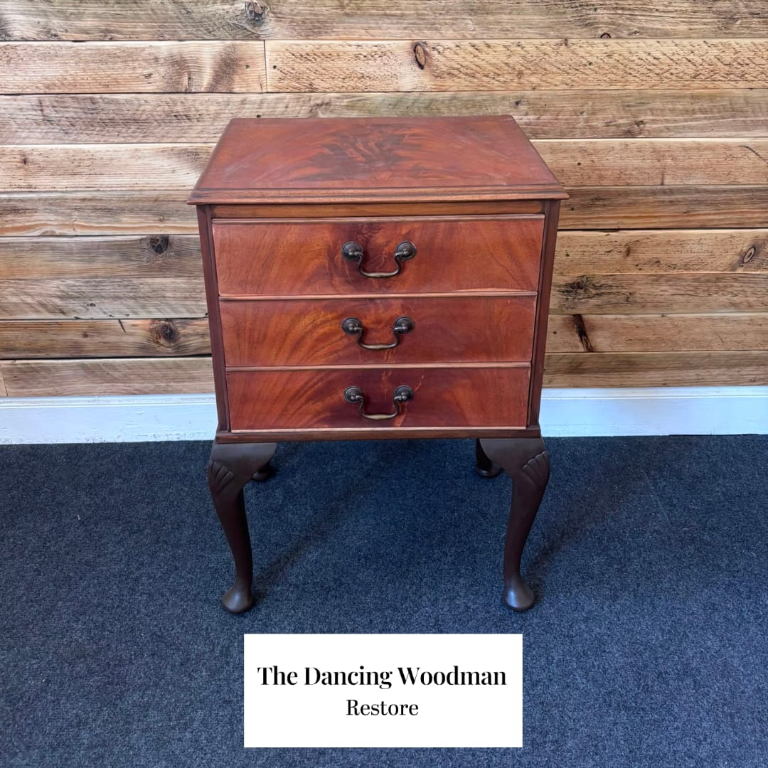 Mahogony Bedside Table