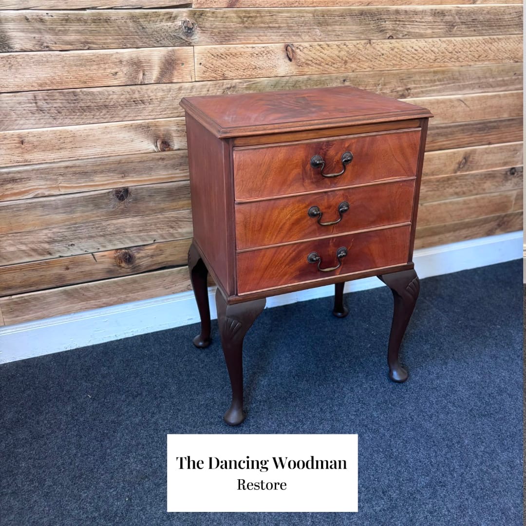 Mahogony Bedside Table