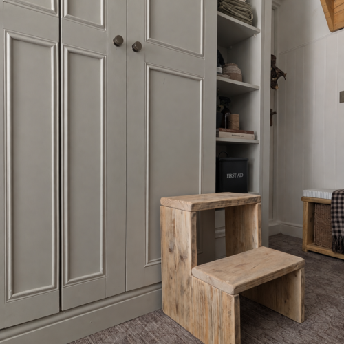 DENMEAD-Rustic Stepping Stool